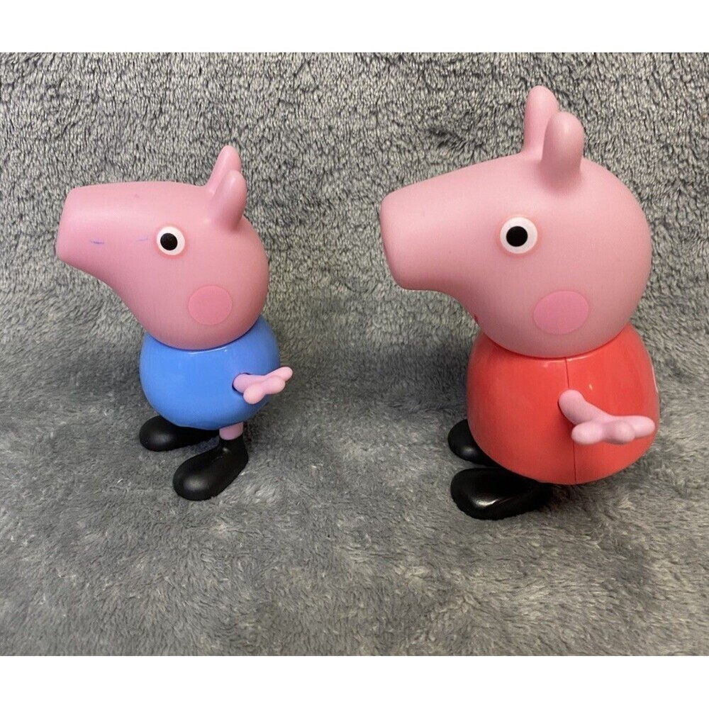 Peppa Pig and her brother George Pig Figurine Toy Set - Picture 3 of 9